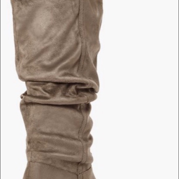 Just Fab Dana Boots - Picture 4 of 9